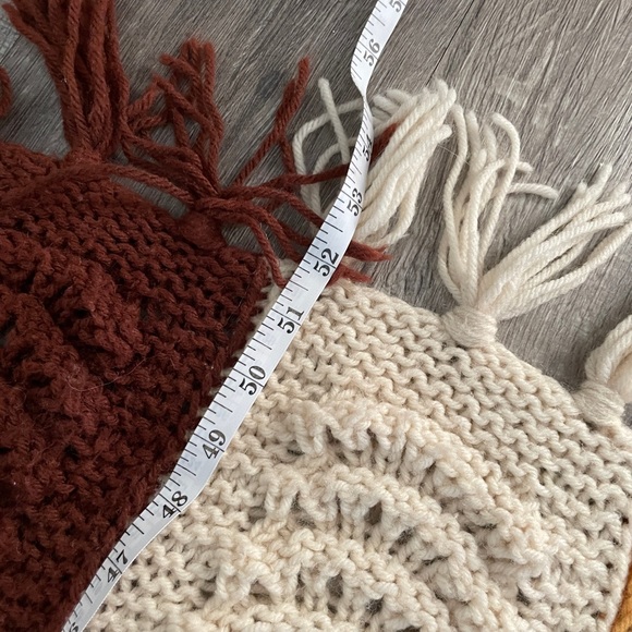 Hand-Crocheted Autumn Throw Blanket - Picture 3 of 4